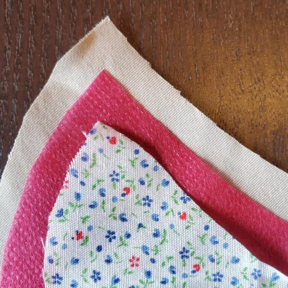 Lips Face Mask with straw hole- safety flap inside - Picture 6 of 6